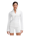luon.White